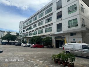 厚街下汴原房东园区2楼厂房出租， ​面积1100平，新刷地坪漆，水电到车间，园区空地大，停车方便，