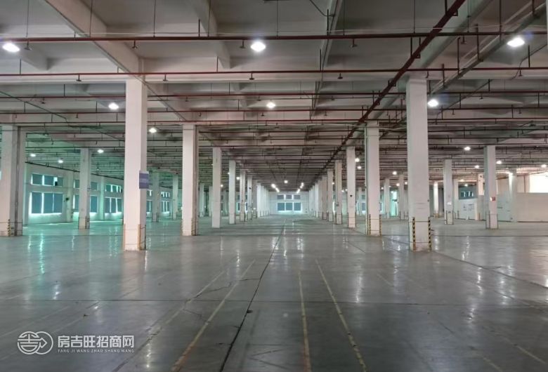 东莞原房东寮步优质高台仓库出租 寮步镇（距华为工厂近） 建筑面积：约93000平方