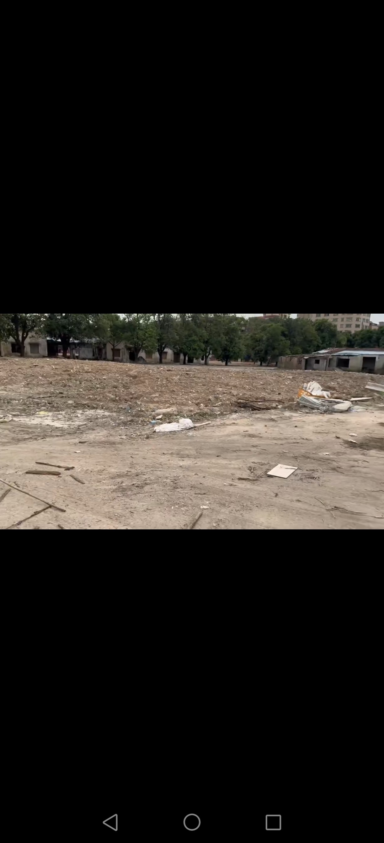 虎门30000平空地招租，马路边交通十分好。价格实惠，合同长，拖头好进出。